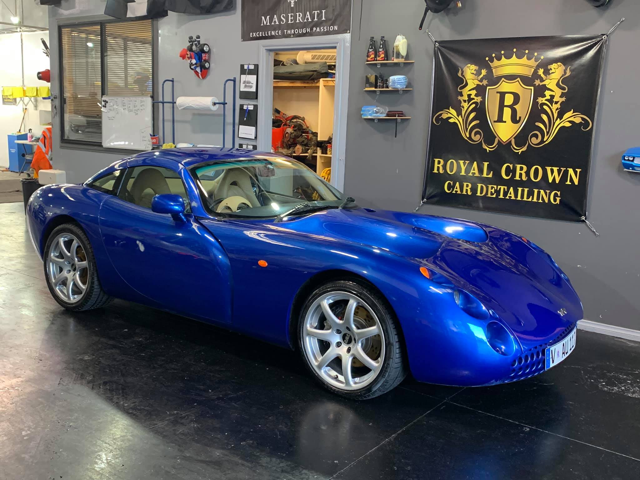 Royal Crown Car Detailing Car Detailing In Williamstown North Hobsons Bay Guide Local Business Directory For Williamstown Williamstown North Newport Spotswood Kingsville South Kingsville Yarraville Seaholme Altona Altona North